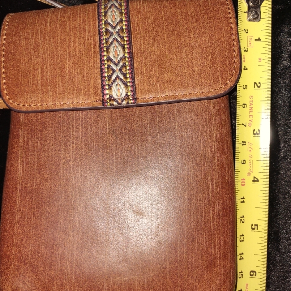 Leather MW shoulder wallet